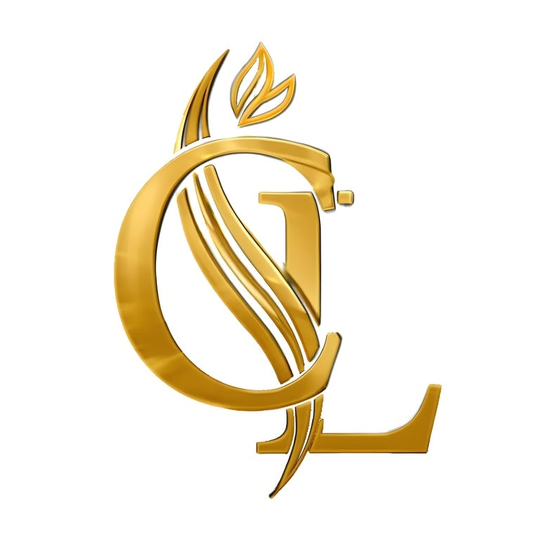 close luxe fragrance logo