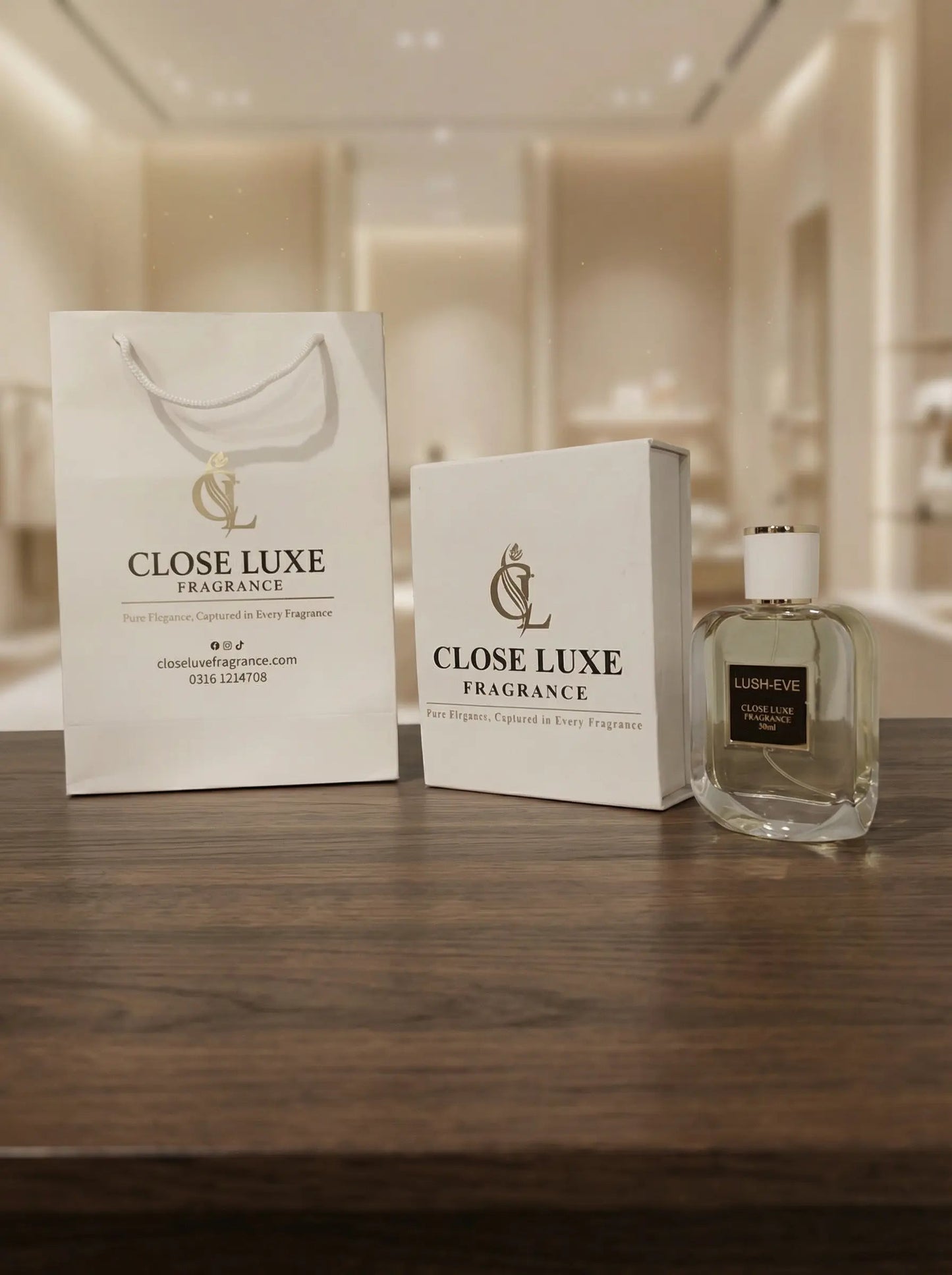 LASH EVE — A Luxury Perfume for Women | Floral • Fruity • Musky Harmony CloseLuxe