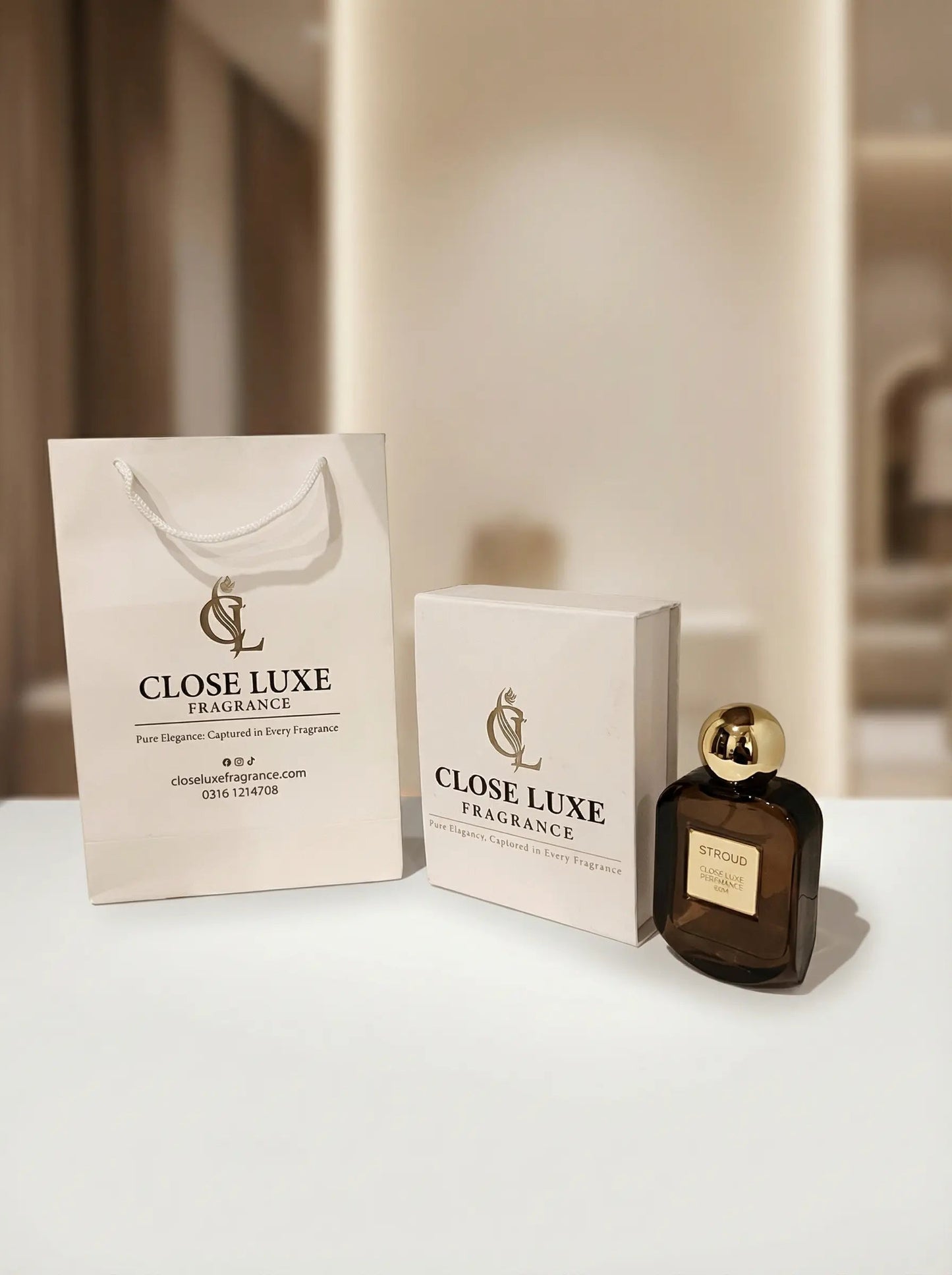 STROUD — Unisex Luxury Perfume | Sweet • Smoky • Amber-Musk Essence CloseLuxe